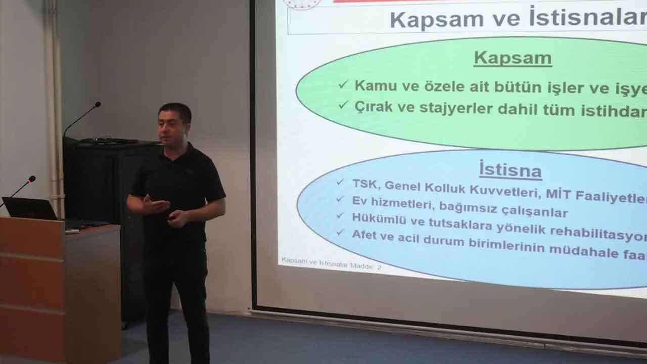 Uşak İl Sağlık Müdürlüğü Personeline Temel İş Sağlığı ve Güvenliği Eğitimi Verildi