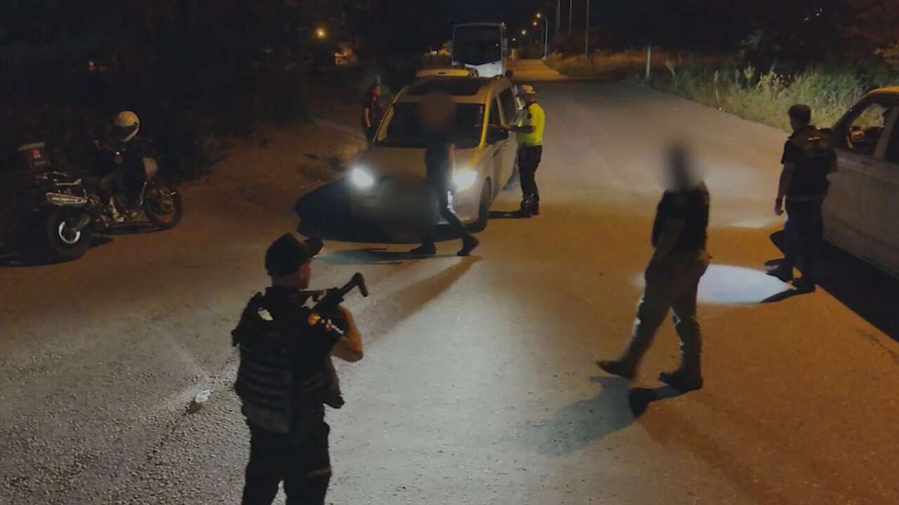 Banaz'da Yasaklı Madde Operasyonu; 2 Şüpheli Tutuklandı