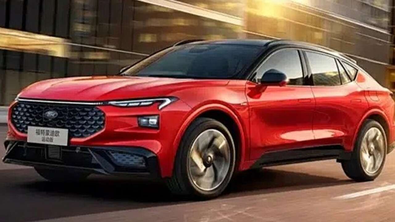 Ford’un Yeni Hibriti Sahneye Çıktı İşte Fiyatı ve Özellikleri