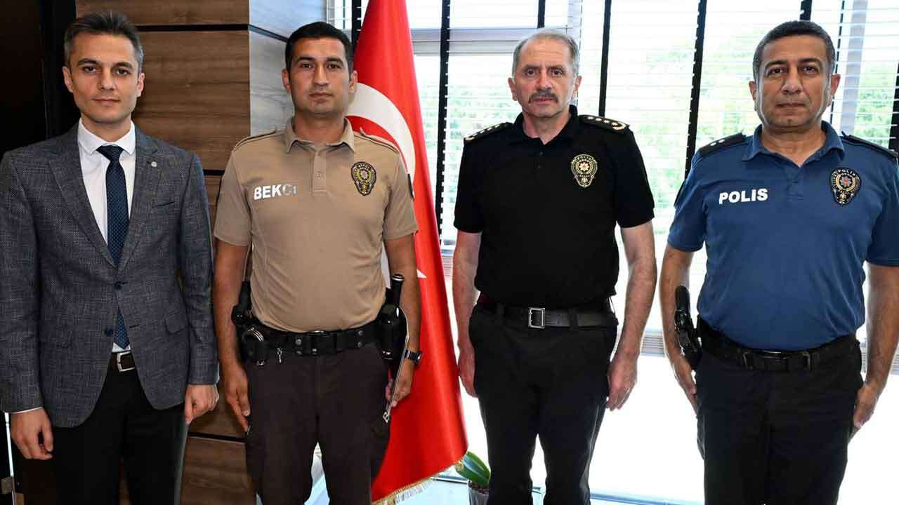Uşak'ta Duyarlı Bekçiye Teşekkür Belgesi