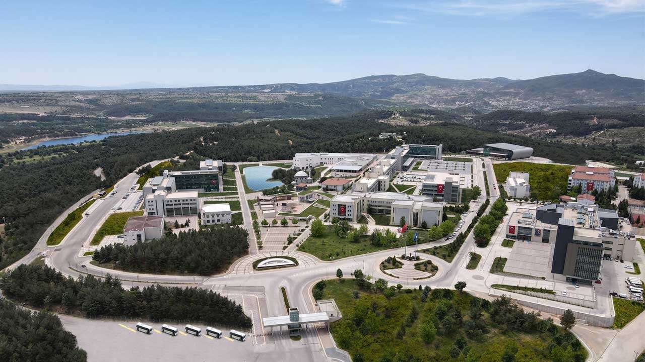 Türkiye'nin En Üretken Tıp Fakülteleri Açıklandı: Uşak Üniversitesi Kaçıncı Oldu?