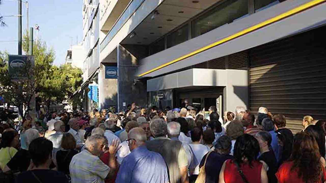 Emekli İçin Temmuz Hareketliliği Bankalar Yarışa Girdi