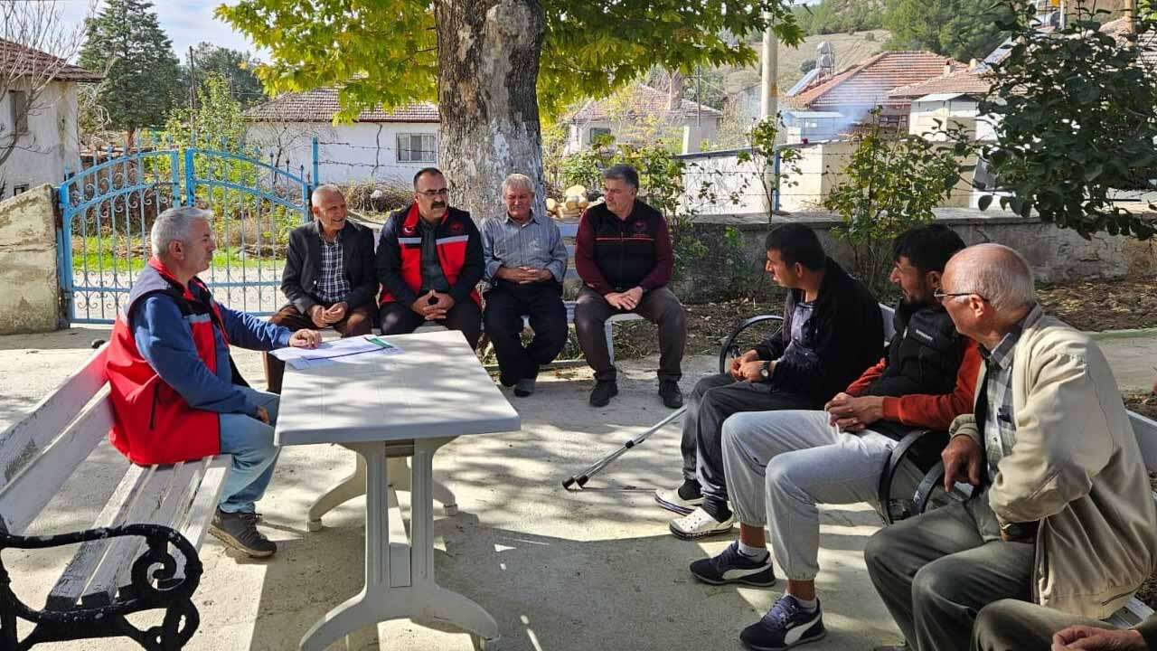 Çiftçiye Rehberlik Devam Ediyor Uşak’ta Yeni Dönem Bilgilendirmesi