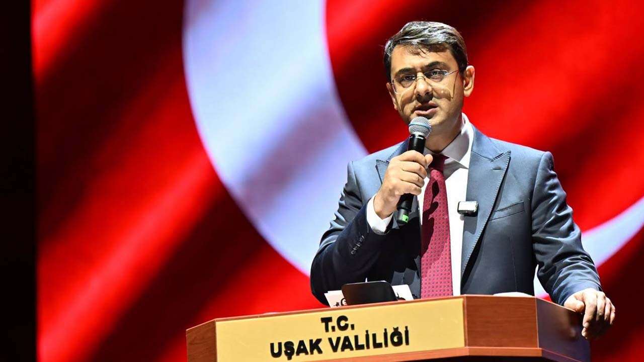 Uşak’ın Kurtuluşunun 104. Yılında Vali Kartal'dan Birlik Mesajı