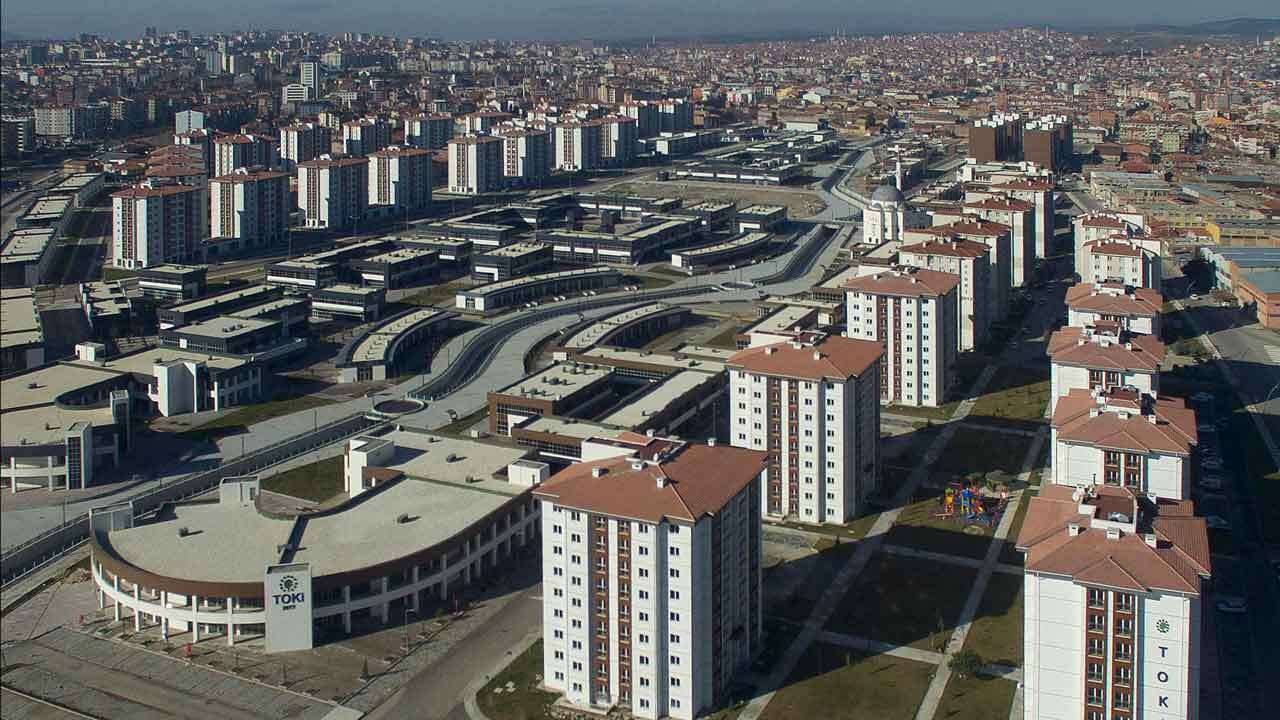 Uşak'a TOKİ'den 2 bin 470 konutluk dev proje
