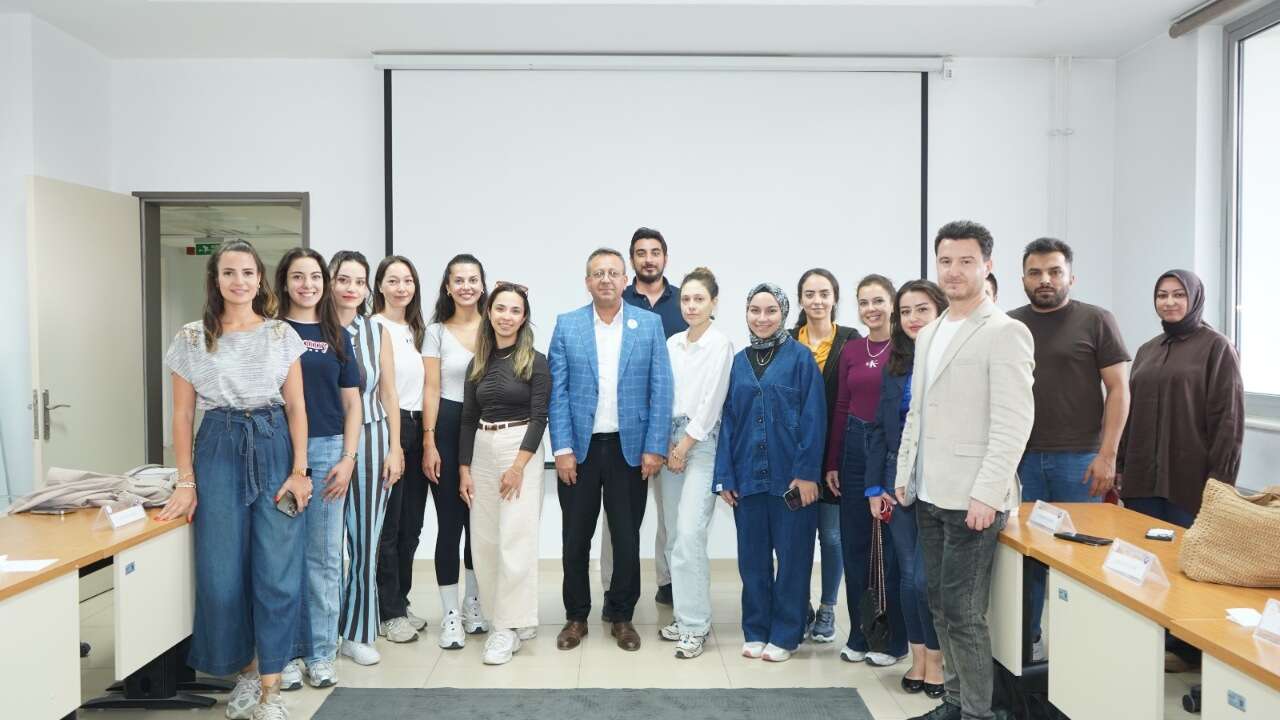 Uşak İl Sağlık Müdürlüğü’nden Diyetisyenlere İlk Yardım Eğitimi