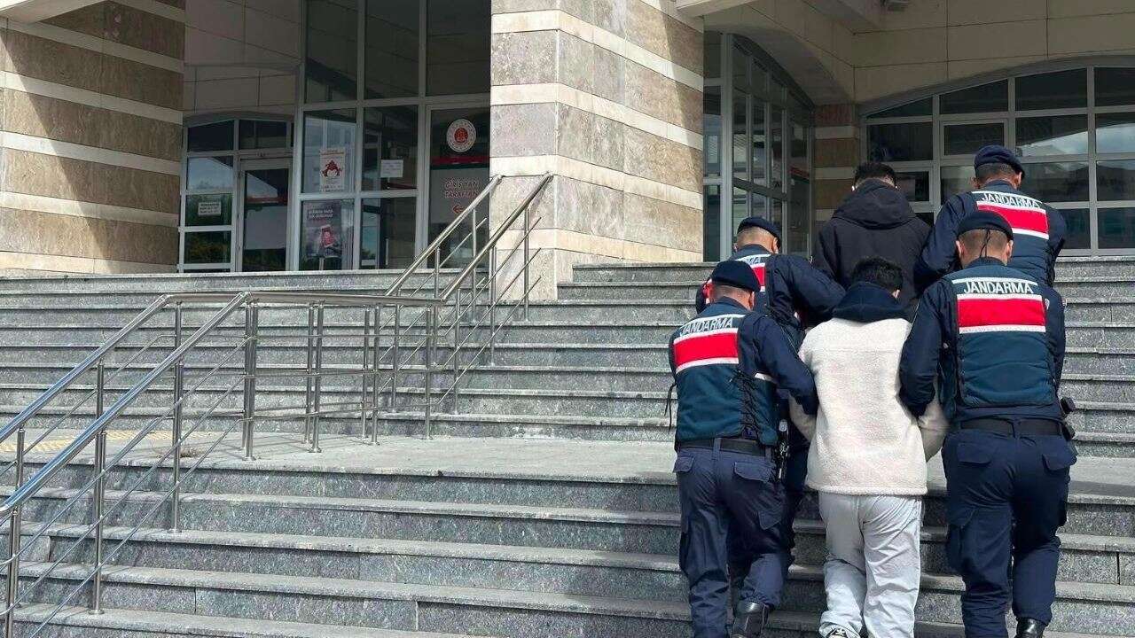 Uşak Jandarmasından İki Ayrı Olayda Operasyon