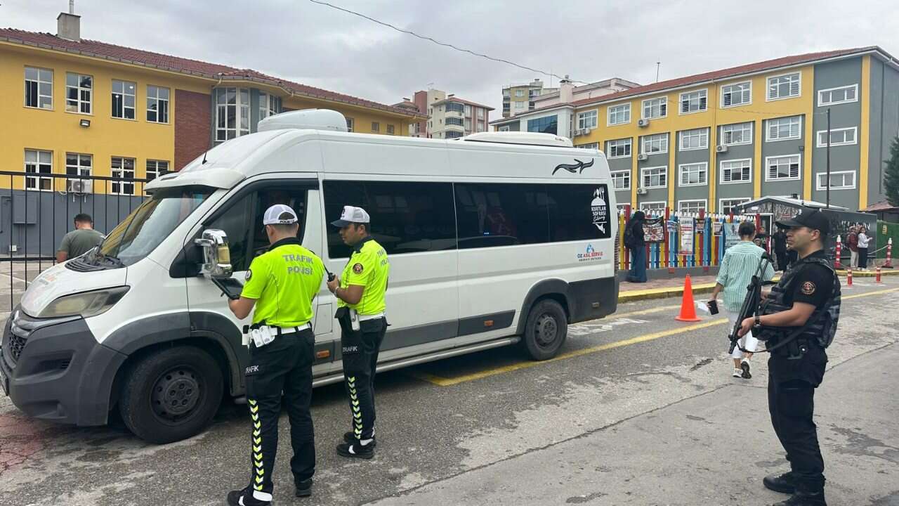 Uşak'ta Okul Çevrelerinde Güvenlik Denetimleri