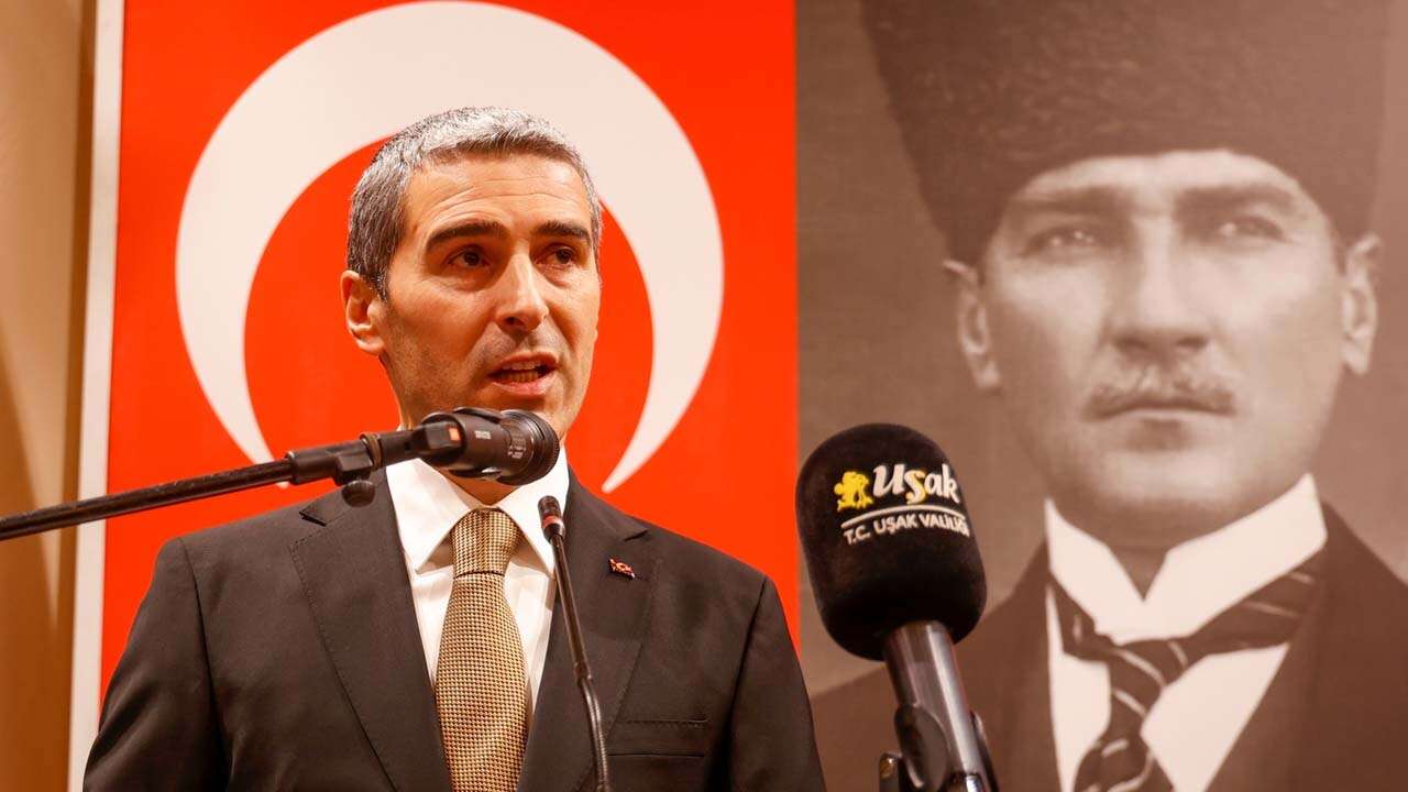 Uşak Valisi Aktaş'tan 10 Kasım Mesajı
