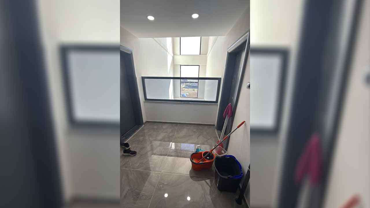 Uşak'ta 6. kattan düşen temizlik işçisinden acı haber geldi