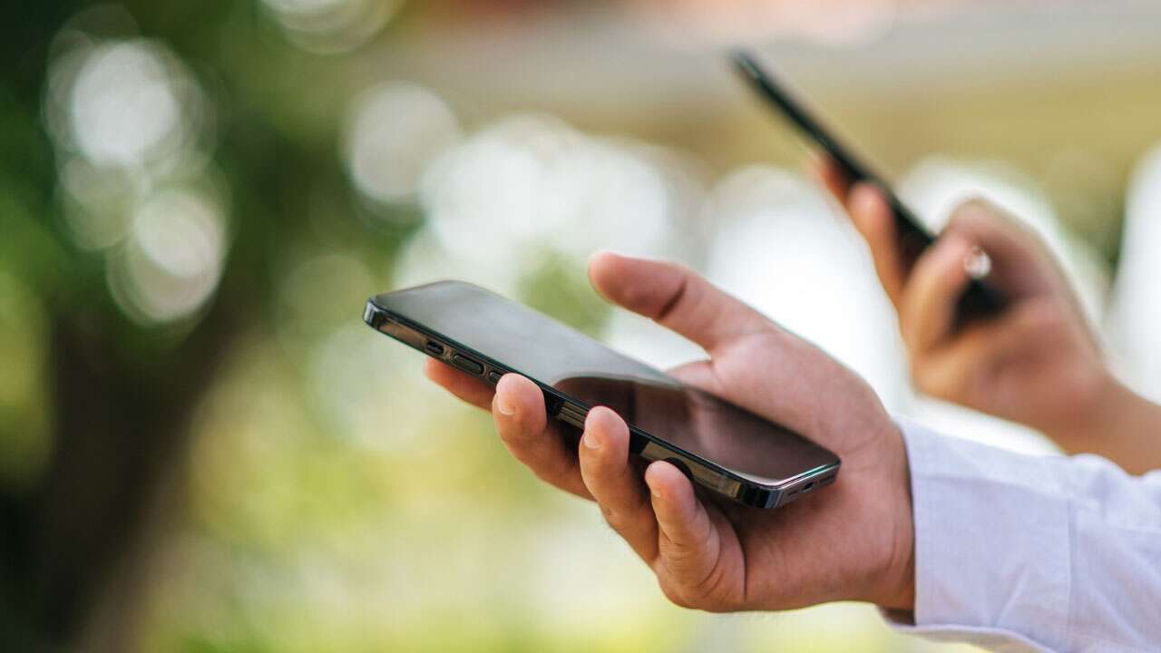 BTK Uyardı: Çekmecedeki Telefonlar İçin Geri Sayım Başladı