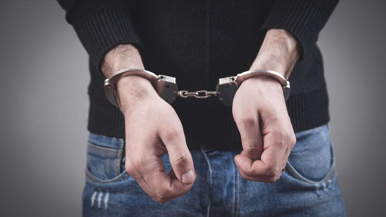 Uşak'ta polisi görünce kaçan zehir taciri tutuklandı