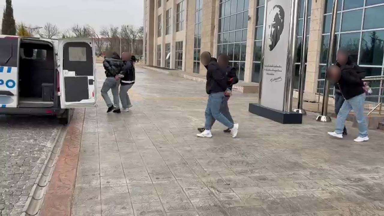 Uşak’taki uyuşturucu operasyonunda 5 kişi tutuklandı