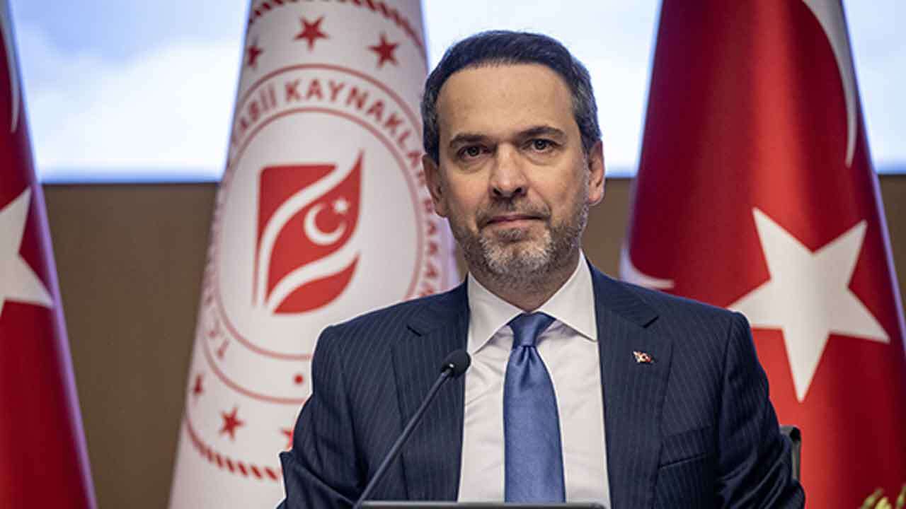 Bayraktar Duyurdu: Yeni Nadir Toprak Elementi Rezervi Bulundu