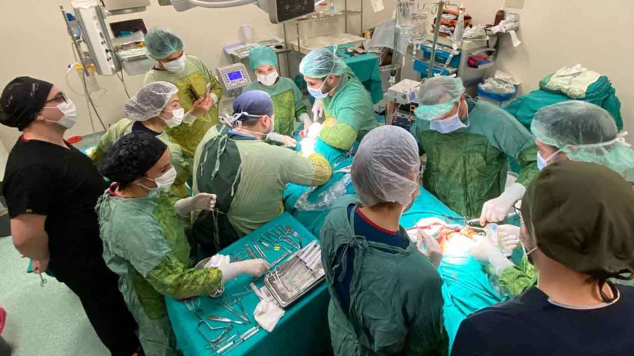 Uşak’ta Diş Hekimliği Fakültesinde Başarılı Operasyon