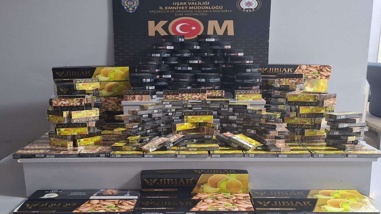 Uşak’ta Kaçak Nargile Tütünleri Polis Radarına Takıldı